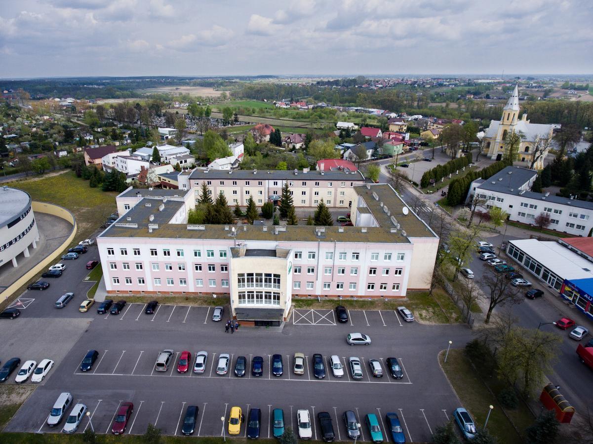 Auberge de jeunesse Dom Studenta Nr 1 Ans W Koninie à Konin  Extérieur photo