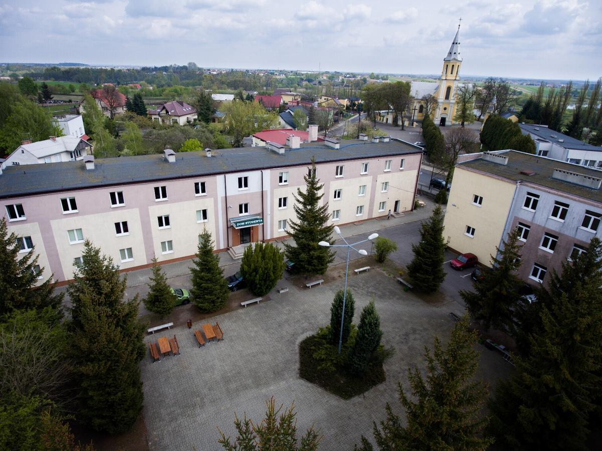 Auberge de jeunesse Dom Studenta Nr 1 Ans W Koninie à Konin  Extérieur photo